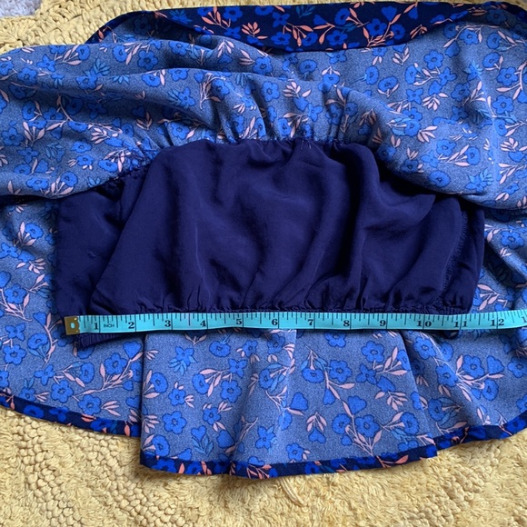 Lulus XS strapless top tube top navy with built in shelf bra - Picture 5 of 5